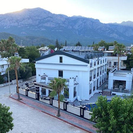 Miyas Luxury Hotel ケメル エクステリア 写真