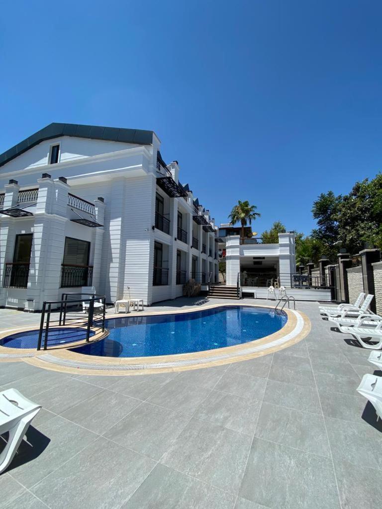 Miyas Luxury Hotel ケメル エクステリア 写真